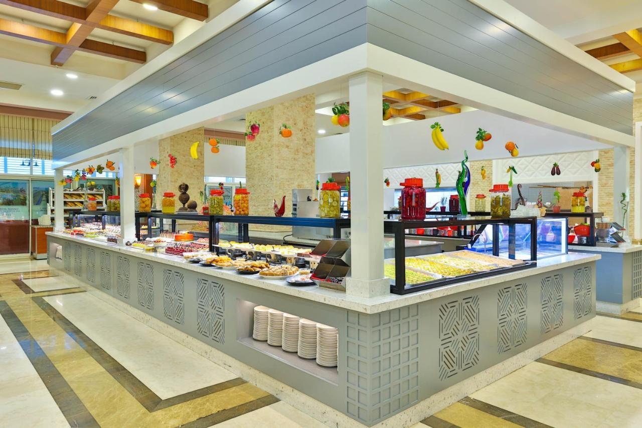 Crystal De Luxe Resort & Spa Kemer Exterior photo